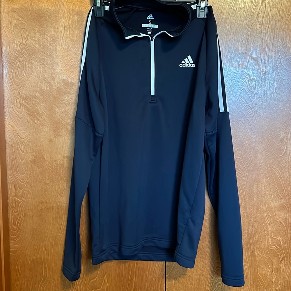 Adidas small 1/4 zip Golf shirt. EUC
